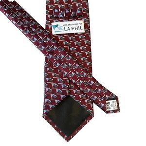 LA Philharmonic Exclusive Men’s Silk Tie Modern Art Deco Music Hall Design 59.5"